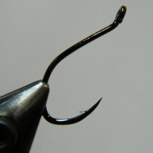 Maruto 8832TUE Sickle Hook - 12 Pack
